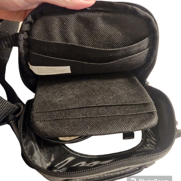 Durabrand CD 916 Portable Player and Caselogic Case - Picture 16 of 16